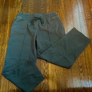 Green, ankle length, casual pants